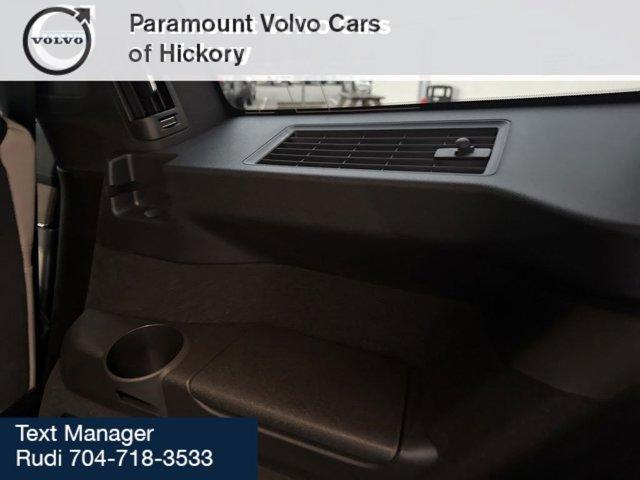 new 2026 Volvo XC90 car, priced at $67,395