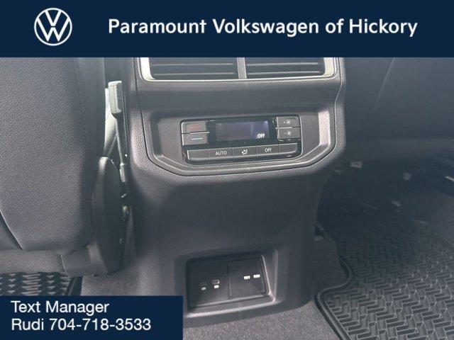 new 2026 Volkswagen Atlas car, priced at $45,058