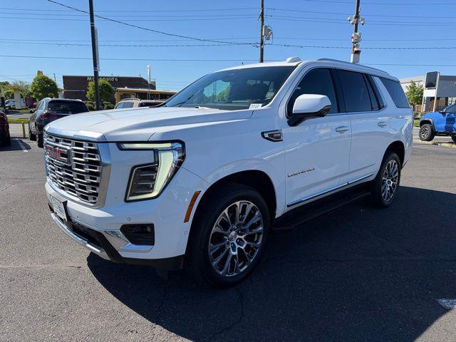 used 2025 GMC Yukon car, priced at $71,900