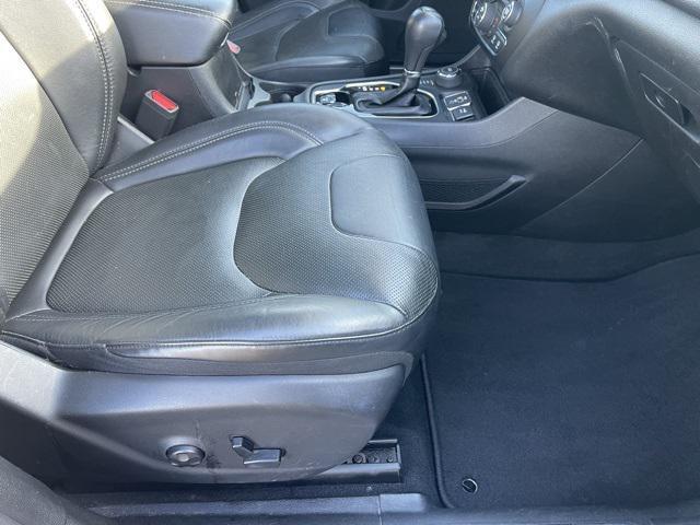 used 2019 Jeep Cherokee car, priced at $16,900