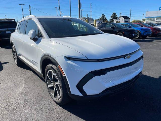 new 2026 Chevrolet Equinox EV car, priced at $33,914