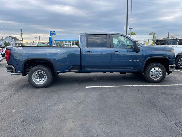 new 2026 Chevrolet Silverado 3500 car, priced at $78,412