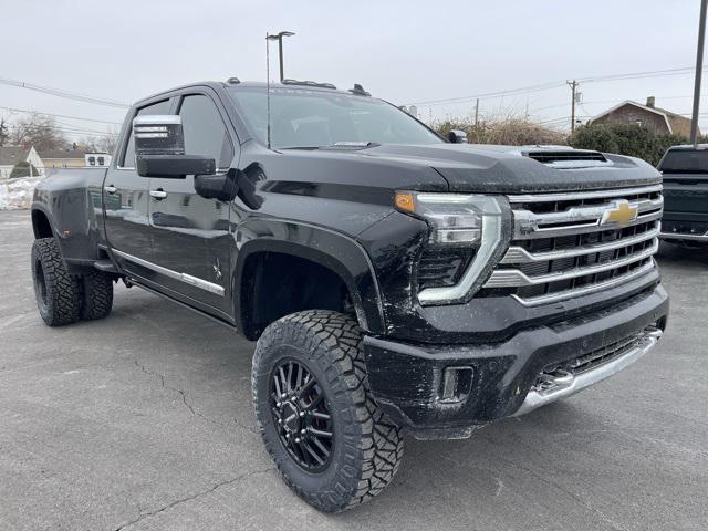 new 2026 Chevrolet Silverado 3500 car, priced at $115,900
