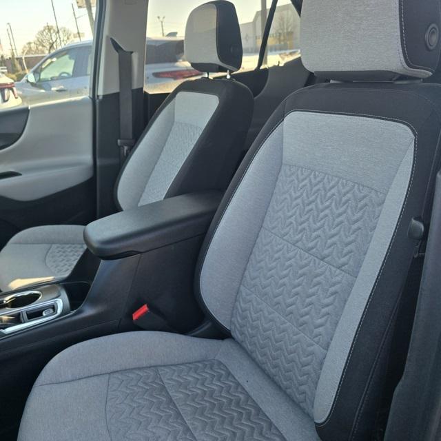 used 2023 Chevrolet Equinox car, priced at $21,990