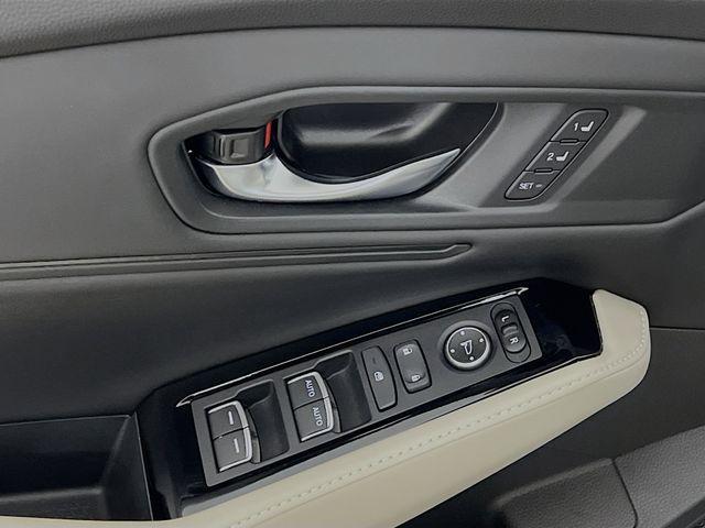 used 2023 Honda Accord Hybrid car, priced at $27,579