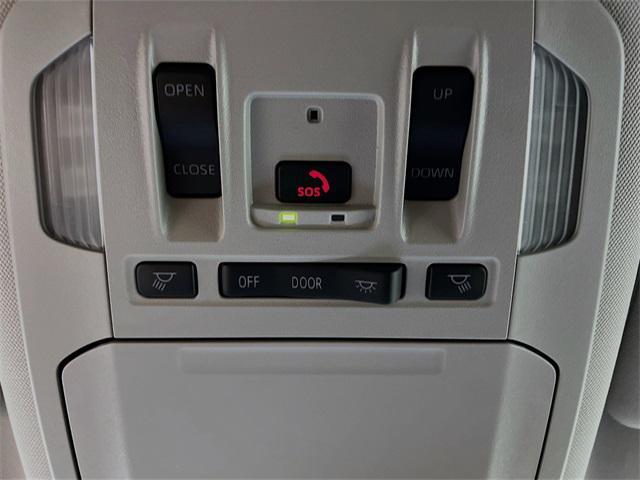 new 2025 Toyota Highlander car, priced at $56,422