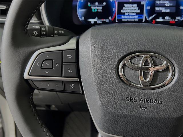 new 2025 Toyota Highlander car, priced at $56,422