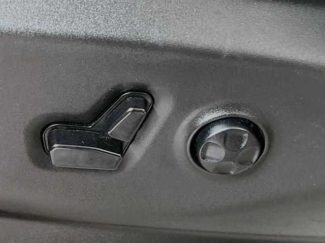 used 2024 Chrysler Pacifica car, priced at $25,374