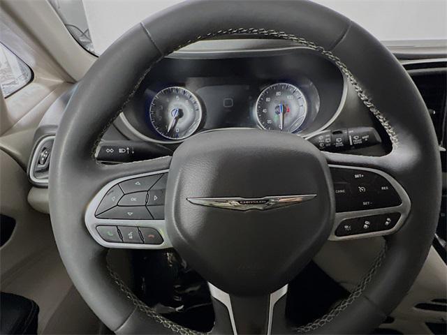 used 2024 Chrysler Pacifica car, priced at $27,029