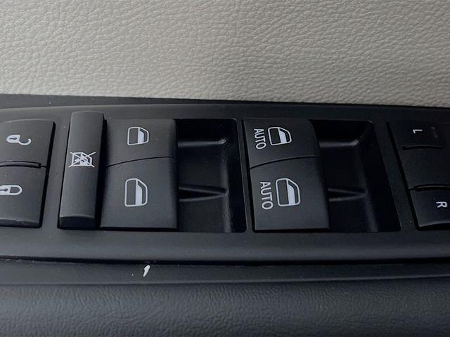 used 2024 Chrysler Pacifica car, priced at $25,374