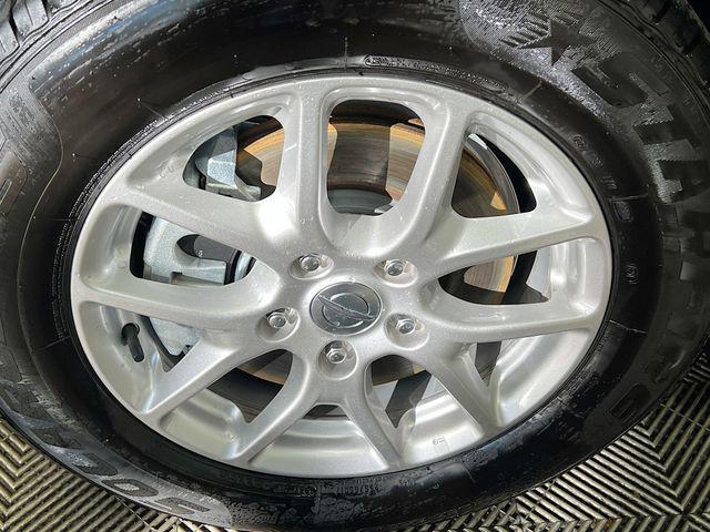 used 2024 Chrysler Pacifica car, priced at $25,374