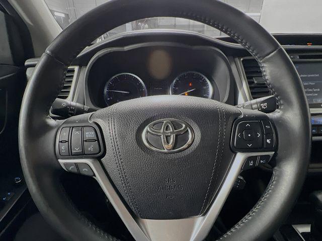 used 2017 Toyota Highlander car, priced at $18,041