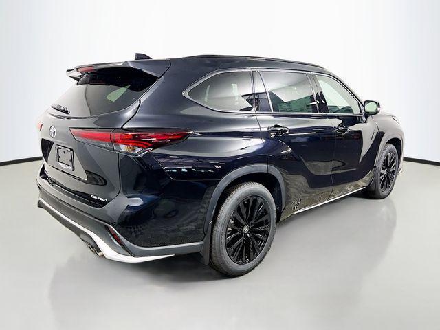 new 2026 Toyota Highlander car, priced at $54,640