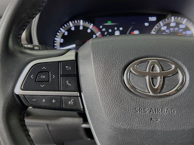 used 2024 Toyota Highlander car, priced at $33,583