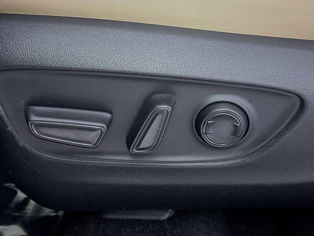 used 2022 Toyota RAV4 Hybrid car, priced at $32,892