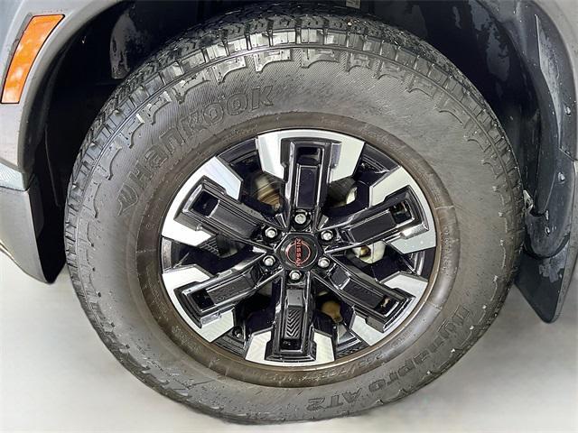 2023 Boulder Gray Pearl Nissan Frontier