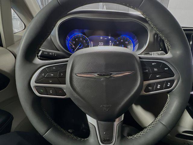 used 2024 Chrysler Pacifica car, priced at $25,313