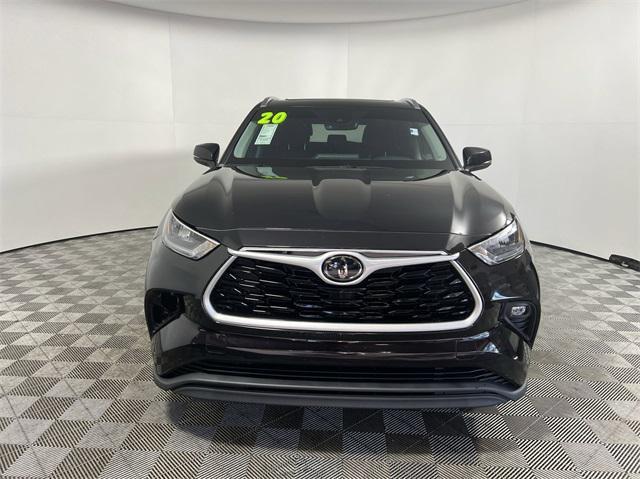 used 2020 Toyota Highlander car, priced at $20,271