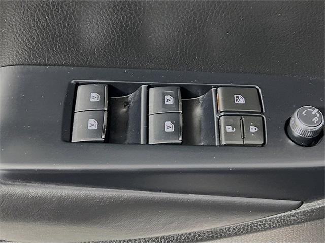 used 2019 Toyota Highlander car, priced at $25,489