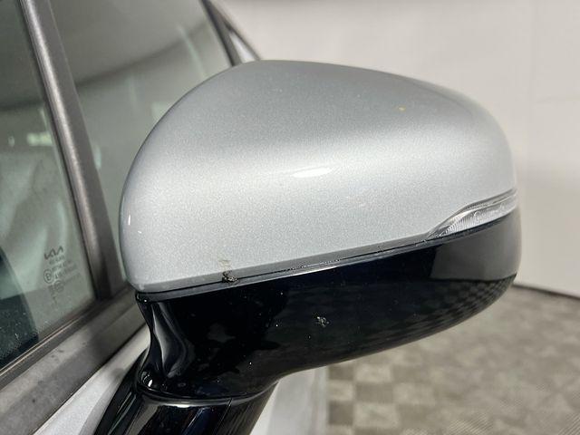 used 2023 Kia Carnival car, priced at $27,282