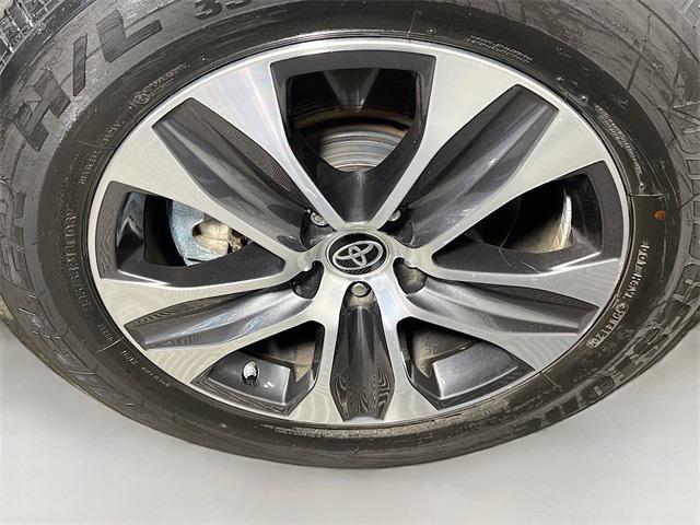 used 2021 Toyota Highlander car, priced at $29,337