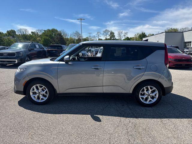 used 2022 Kia Soul car, priced at $17,946