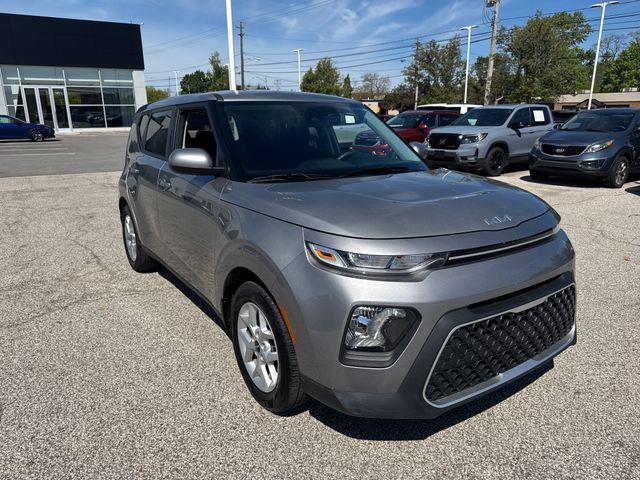 used 2022 Kia Soul car, priced at $17,946