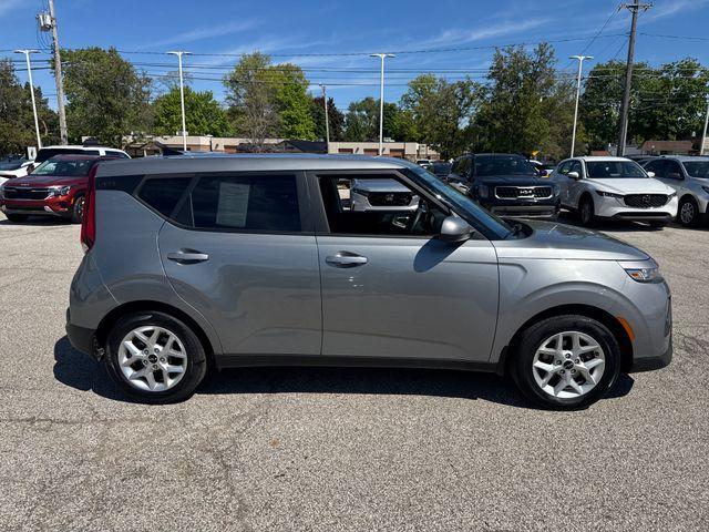 used 2022 Kia Soul car, priced at $17,946