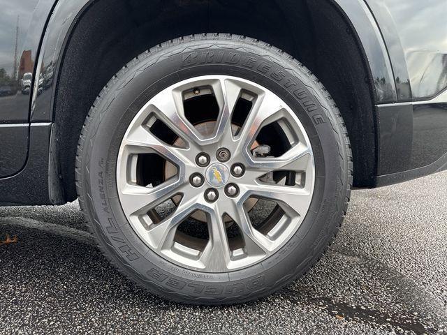 used 2018 Chevrolet Traverse car, priced at $17,997