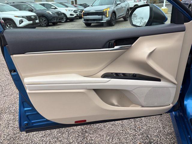 used 2020 Toyota Camry Hybrid car, priced at $18,978