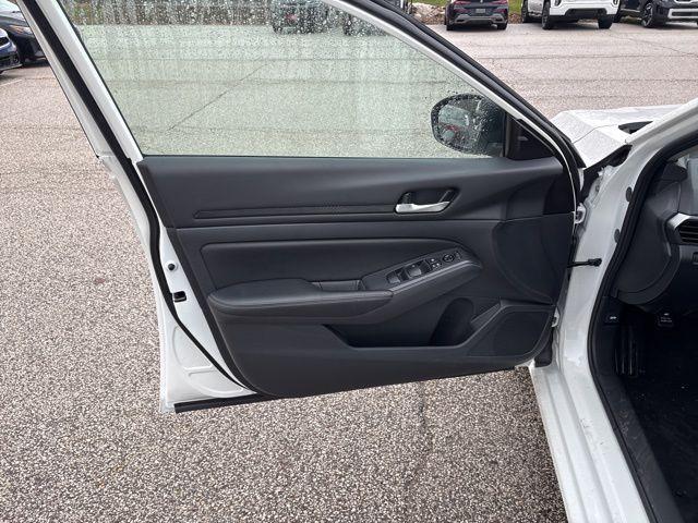 used 2025 Nissan Altima car, priced at $22,498