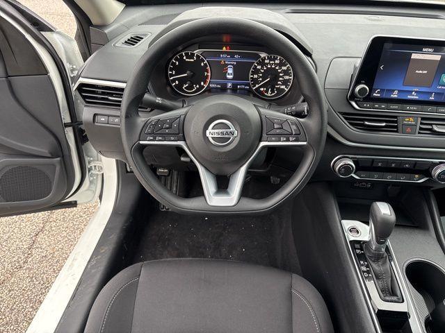 used 2025 Nissan Altima car, priced at $22,498