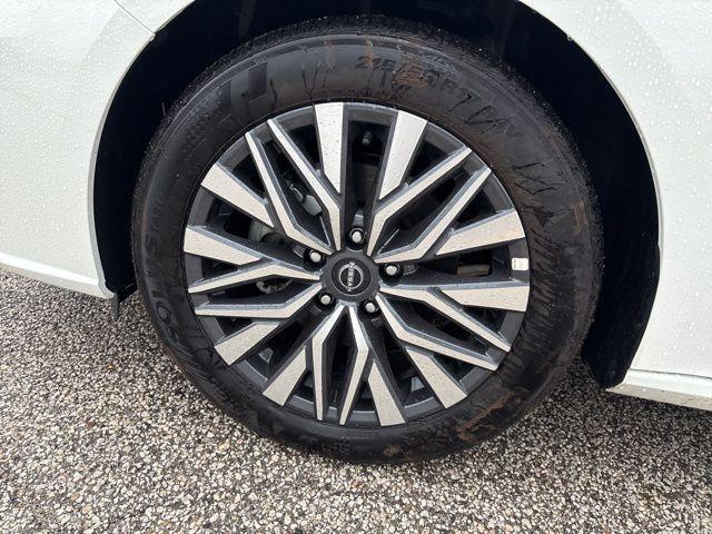 used 2025 Nissan Altima car, priced at $22,498