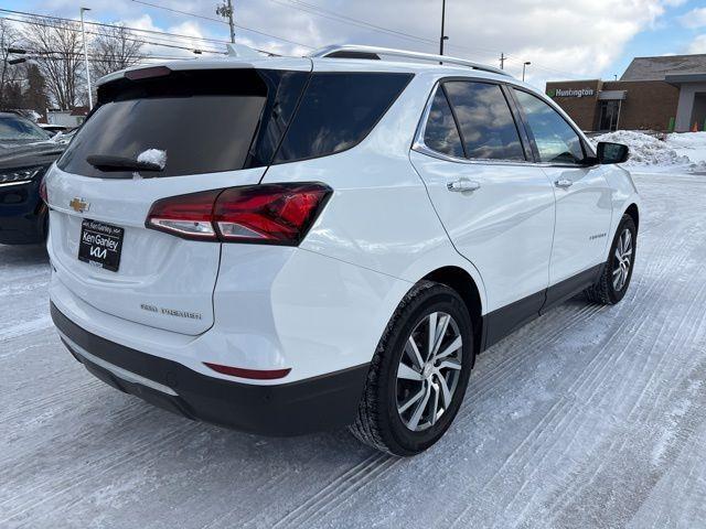 used 2022 Chevrolet Equinox car, priced at $25,549