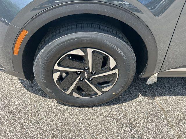used 2024 Kia Sportage Hybrid car, priced at $30,978