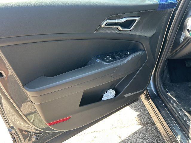 used 2024 Kia Sportage Hybrid car, priced at $30,978