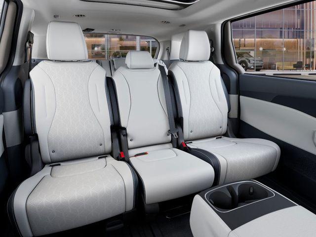 new 2026 Kia Carnival Hybrid car, priced at $48,435