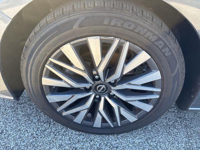 used 2023 Nissan Altima car, priced at $17,497