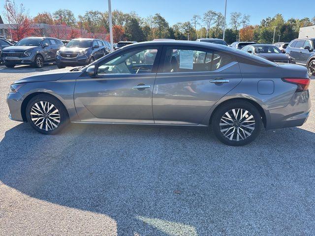 used 2023 Nissan Altima car, priced at $17,497