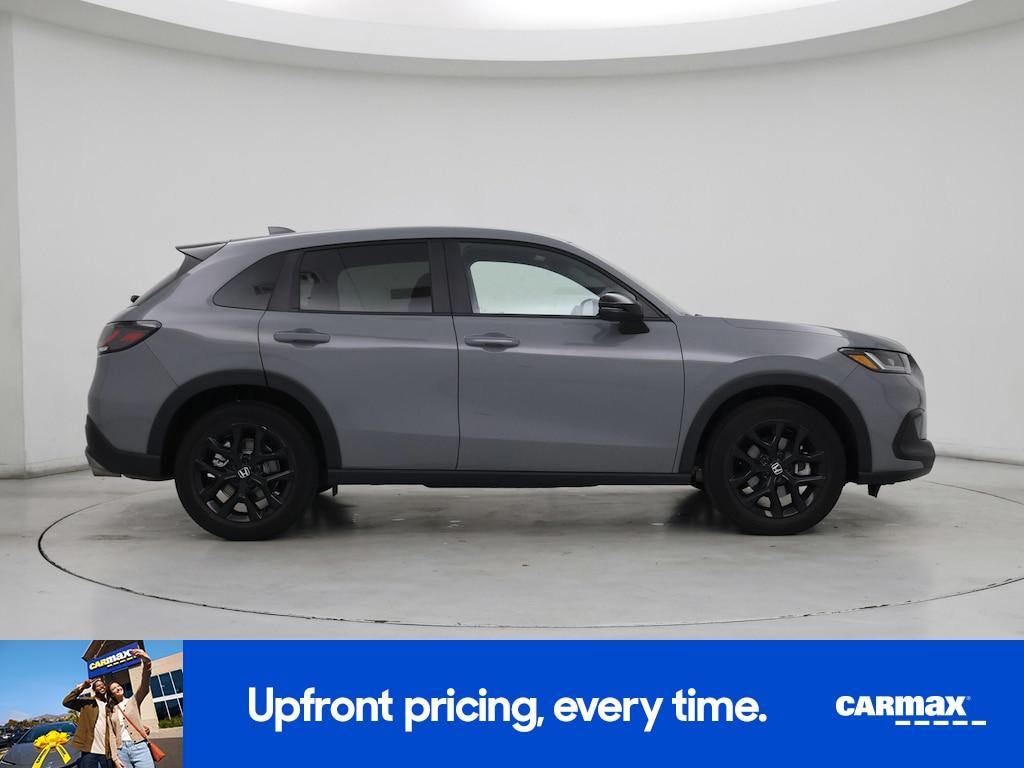 used 2025 Honda HR-V car, priced at $27,998