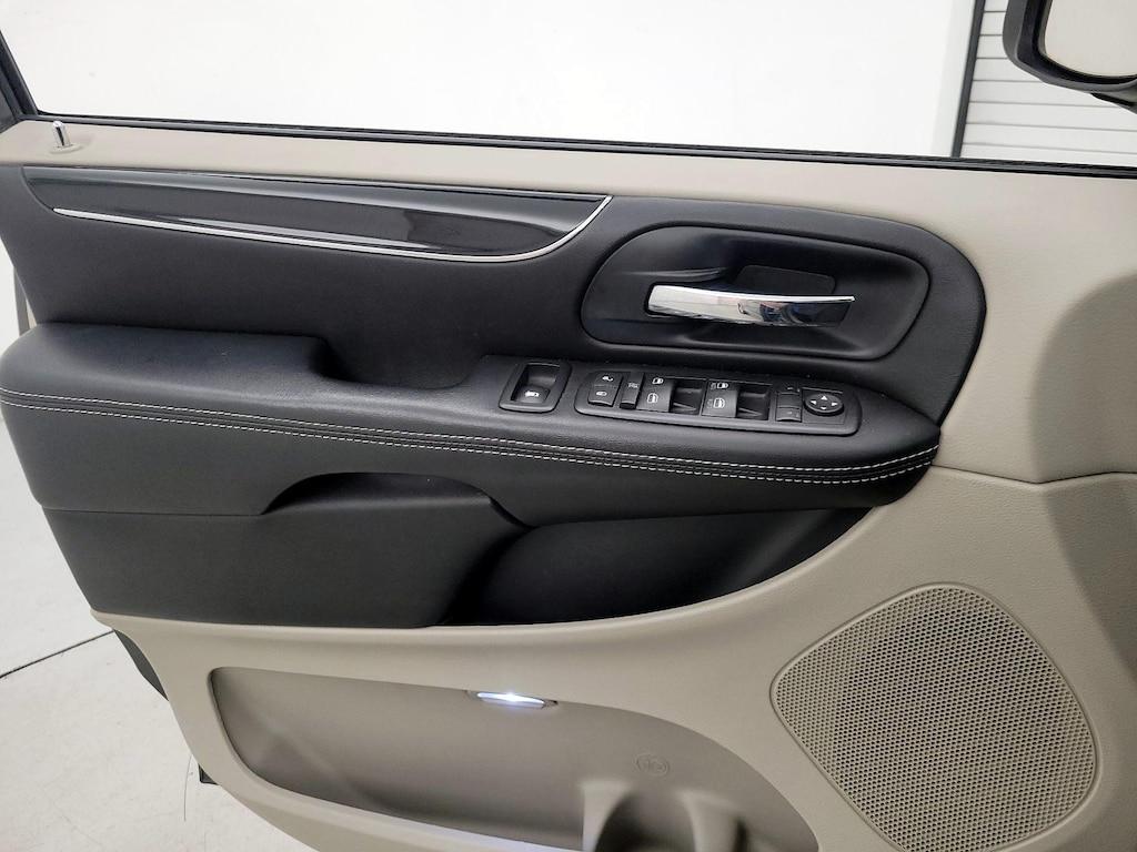used 2016 Dodge Grand Caravan car, priced at $16,998