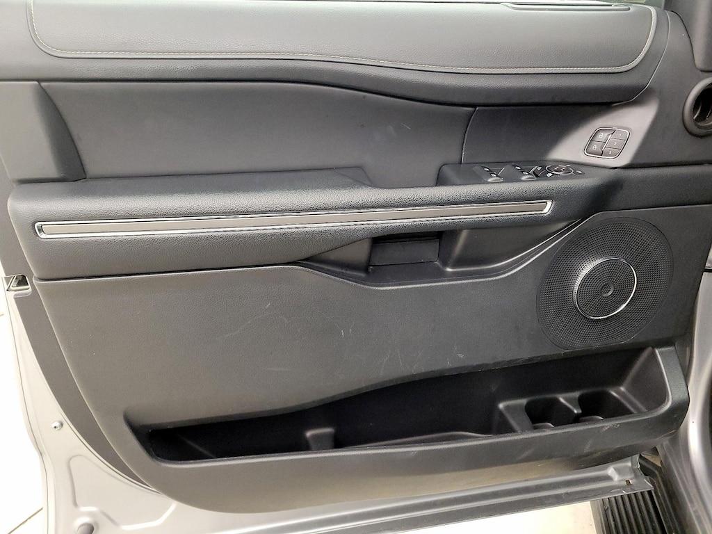 used 2024 Ford Expedition car, priced at $43,998