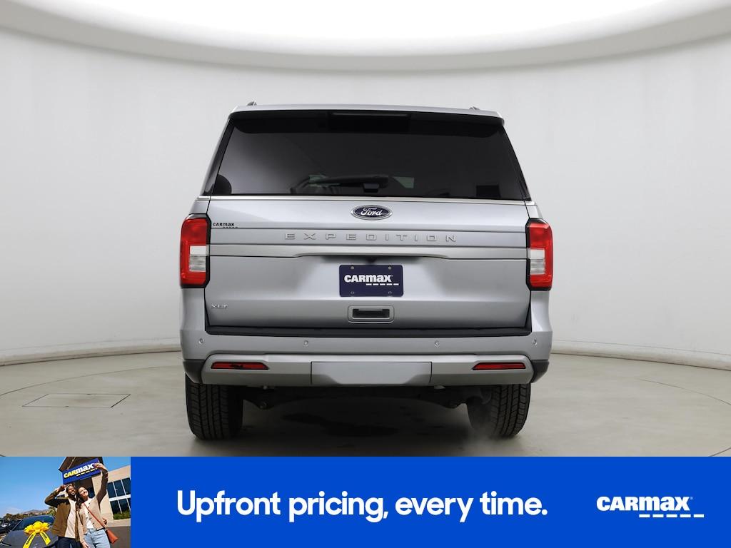 used 2024 Ford Expedition car, priced at $43,998