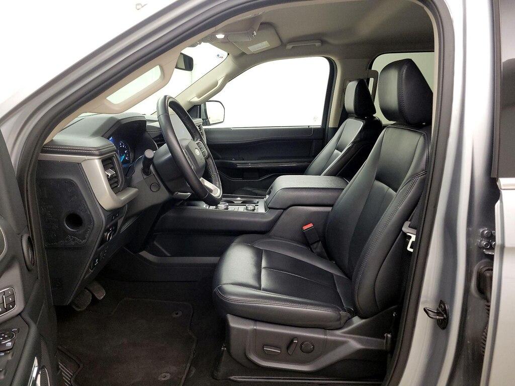 used 2024 Ford Expedition car, priced at $43,998