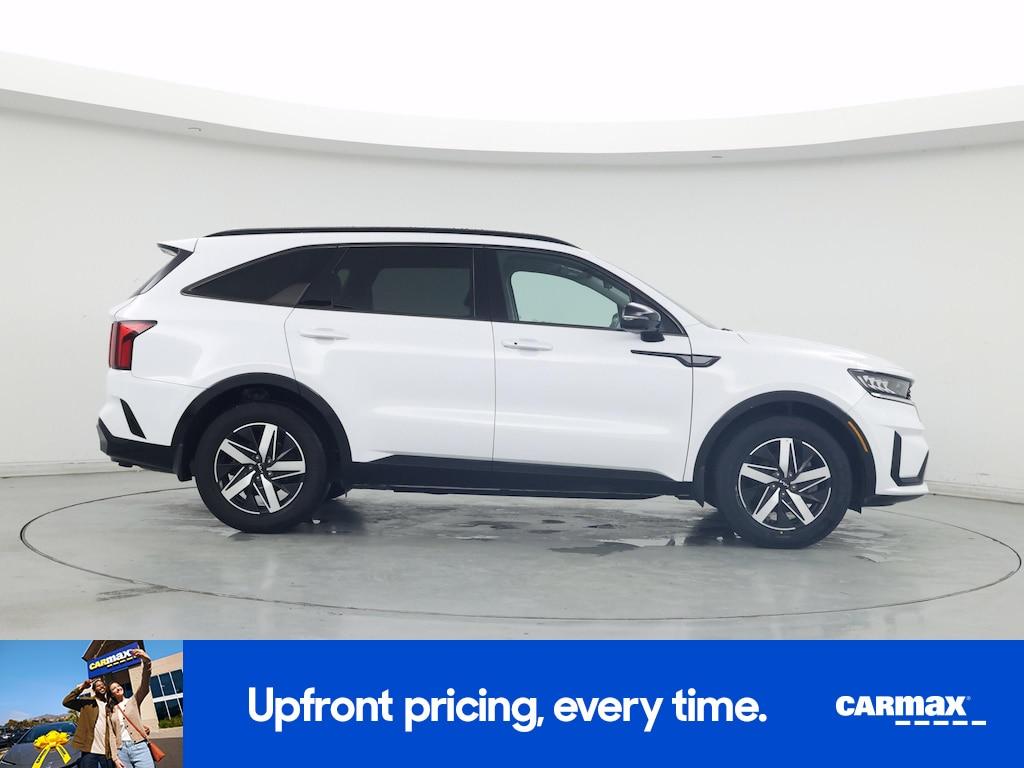 used 2022 Kia Sorento car, priced at $26,998