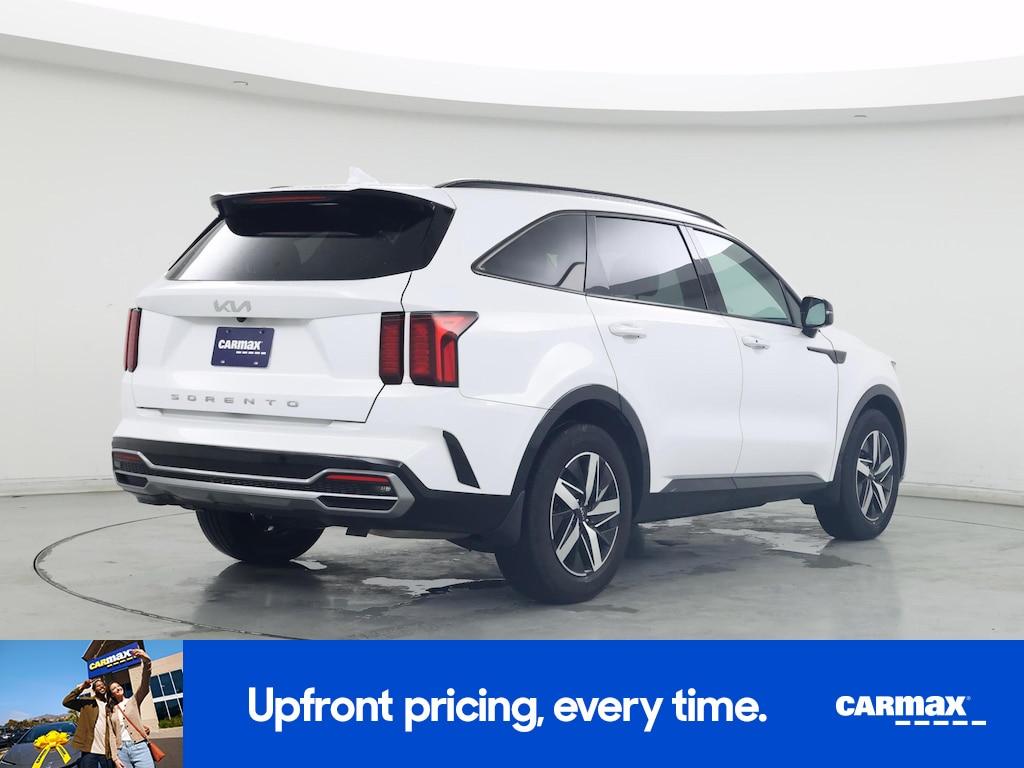 used 2022 Kia Sorento car, priced at $26,998