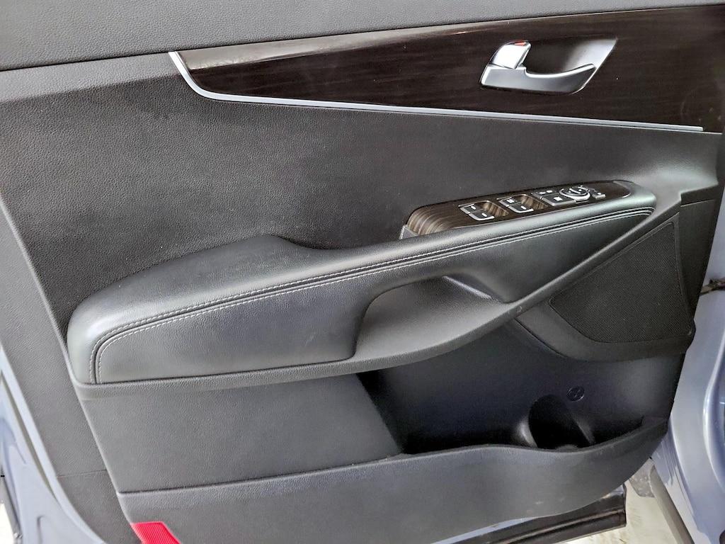 used 2020 Kia Sorento car, priced at $18,998