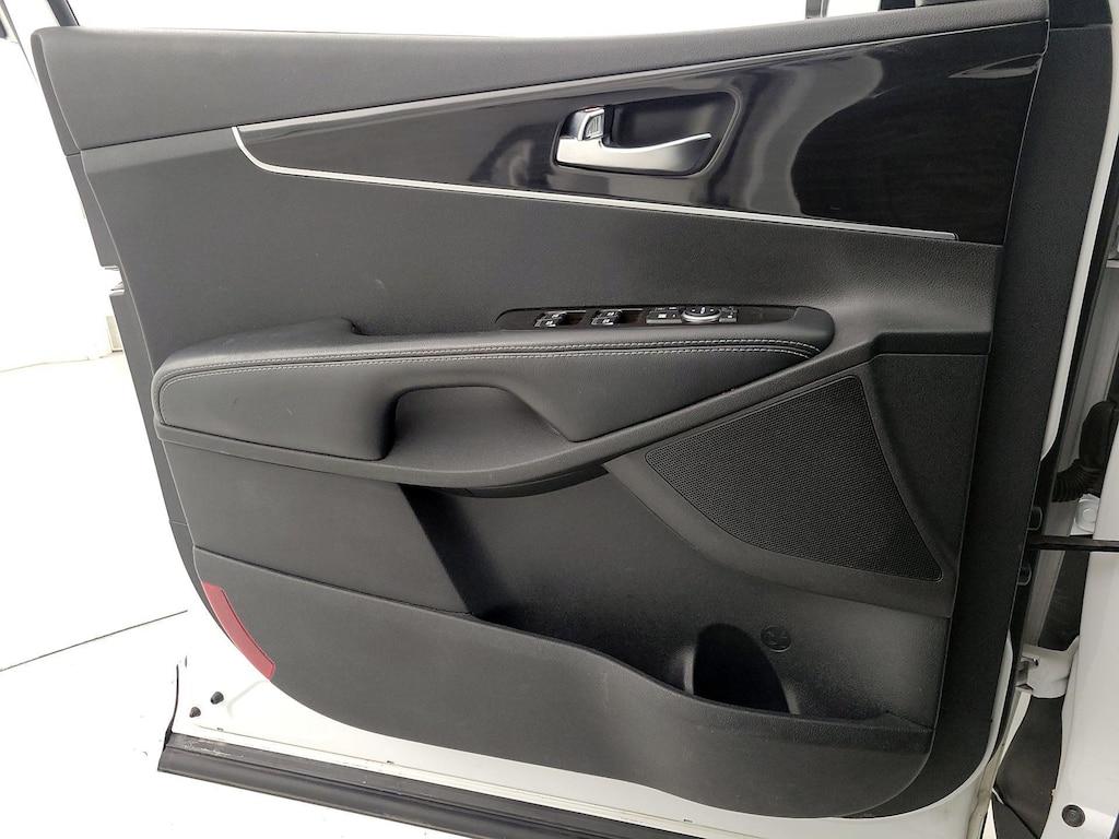 used 2020 Kia Sorento car, priced at $17,998