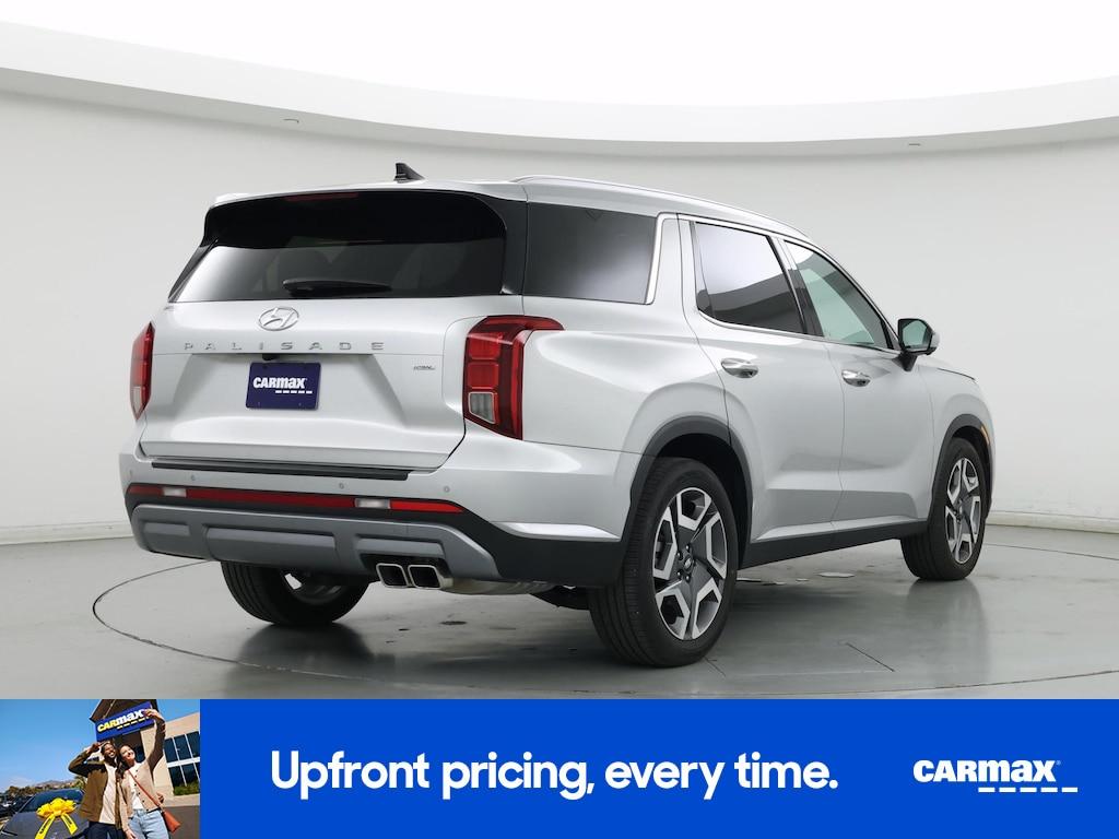 used 2025 Hyundai Palisade car, priced at $43,998