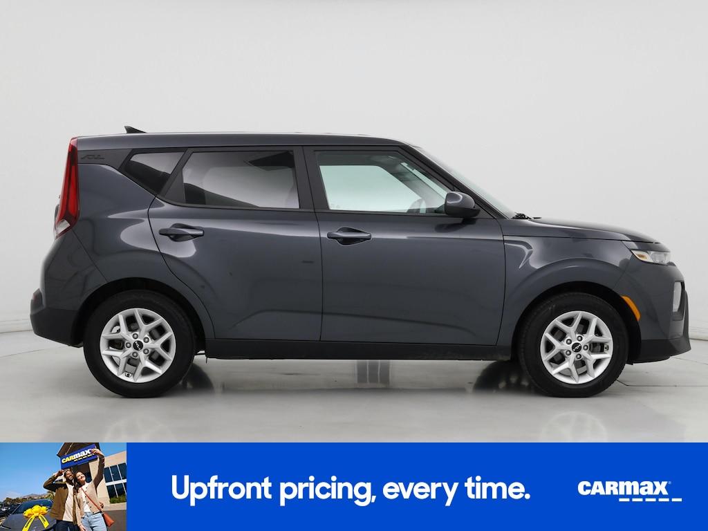 used 2022 Kia Soul car, priced at $16,998
